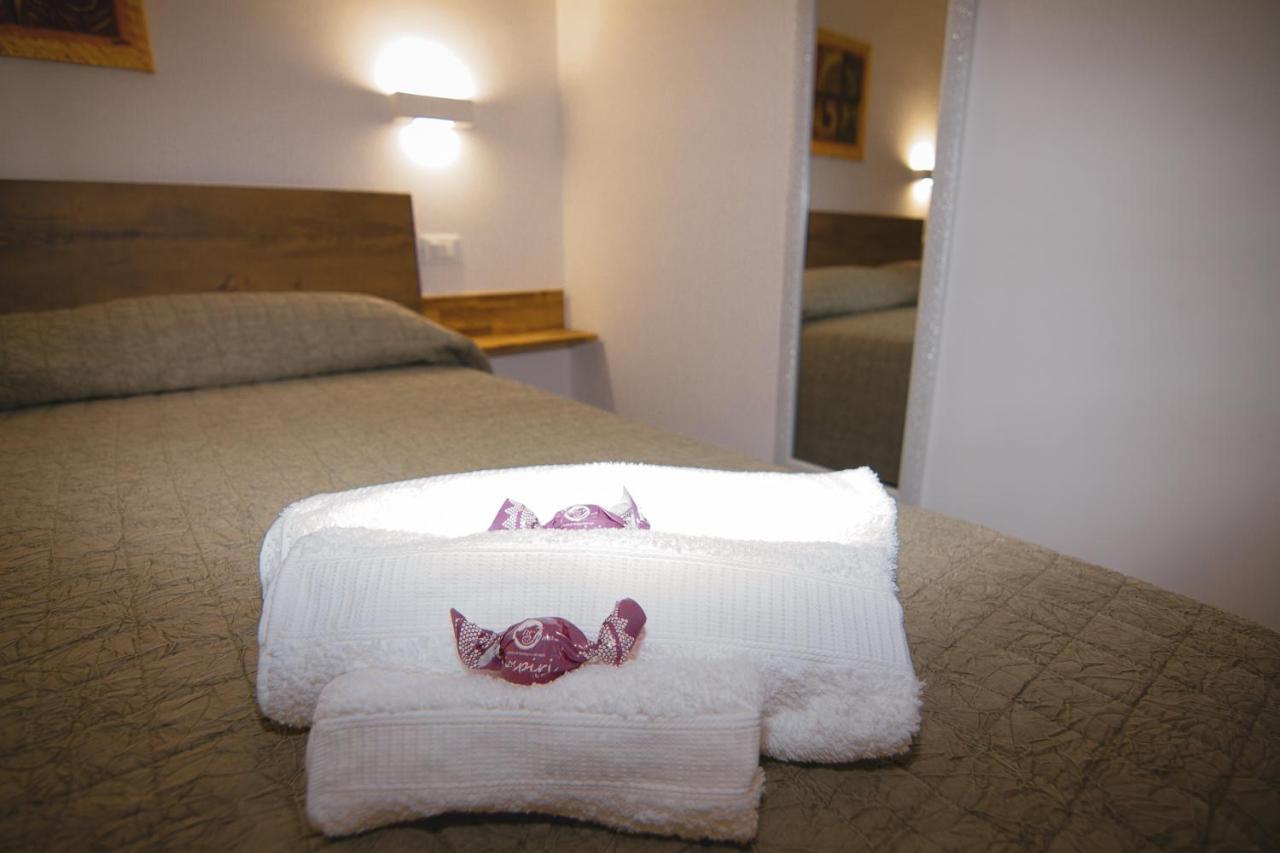 La Terra Del Benessere Castelsardo Eksteriør billede